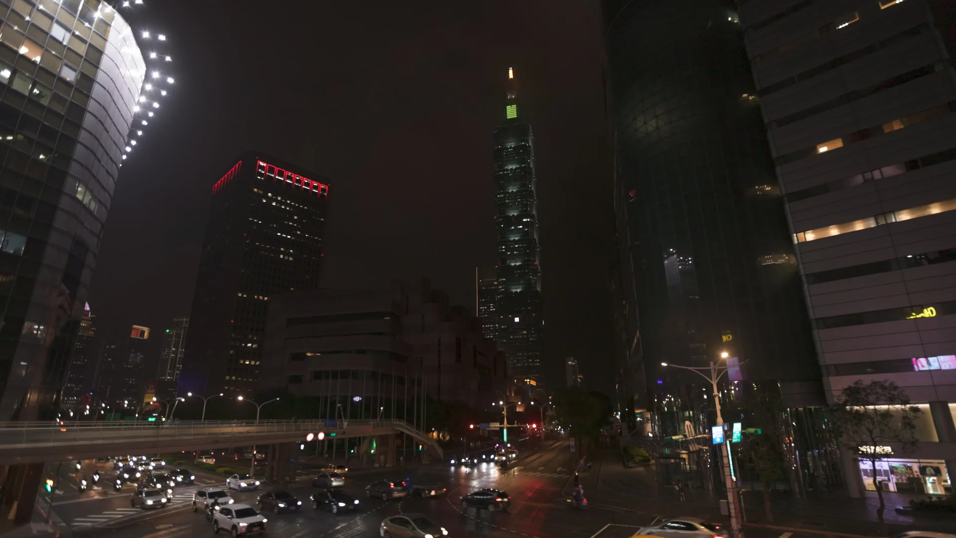 台北當代藝博會在台灣三年